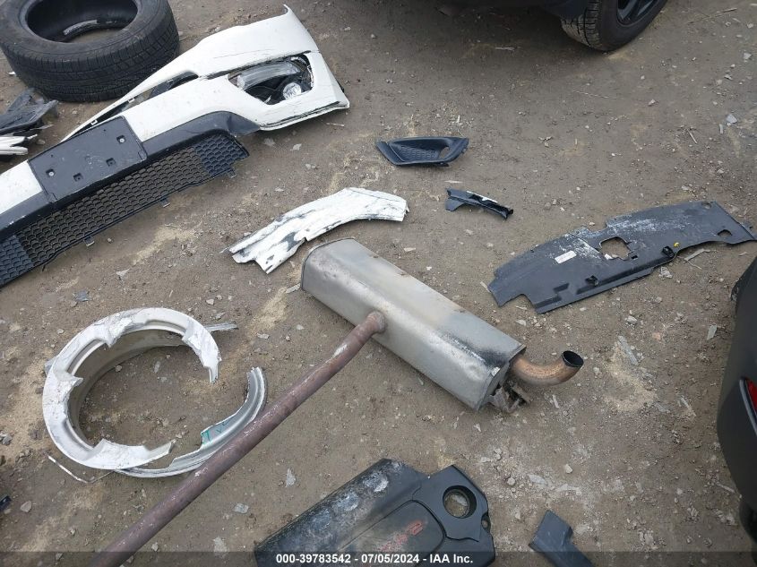 2018 Jeep Compass Latitude Fwd VIN: 3C4NJCBB9JT488601 Lot: 39783542