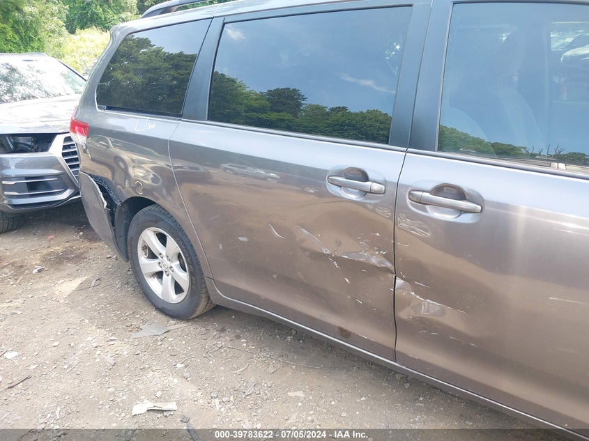 2013 Toyota Sienna Le V6 8 Passenger VIN: 5TDKK3DC6DS382532 Lot: 39783622