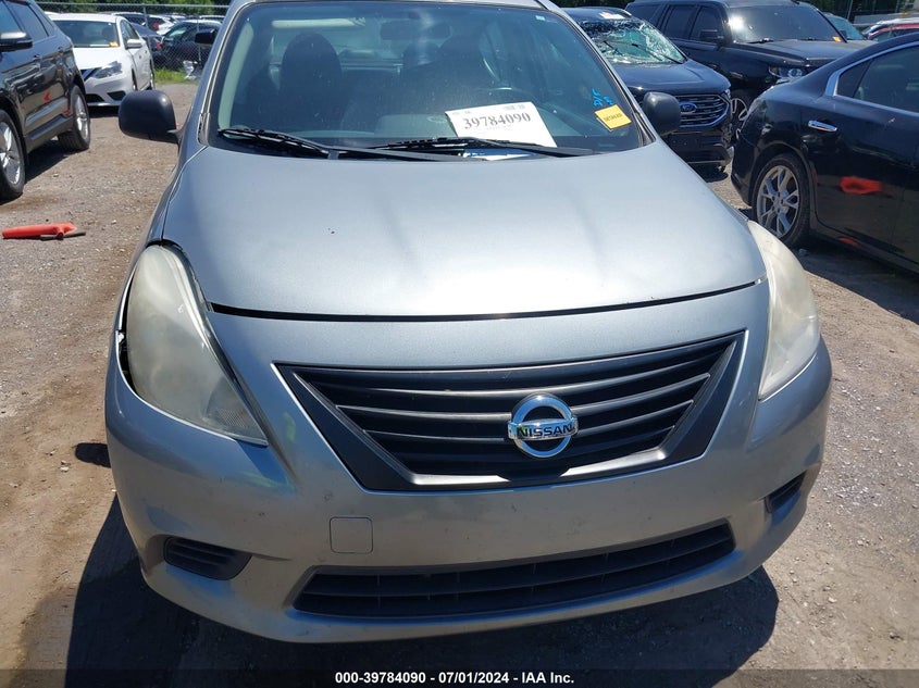 2013 Nissan Versa 1.6 S VIN: 3N1CN7AP0DL882589 Lot: 39784090