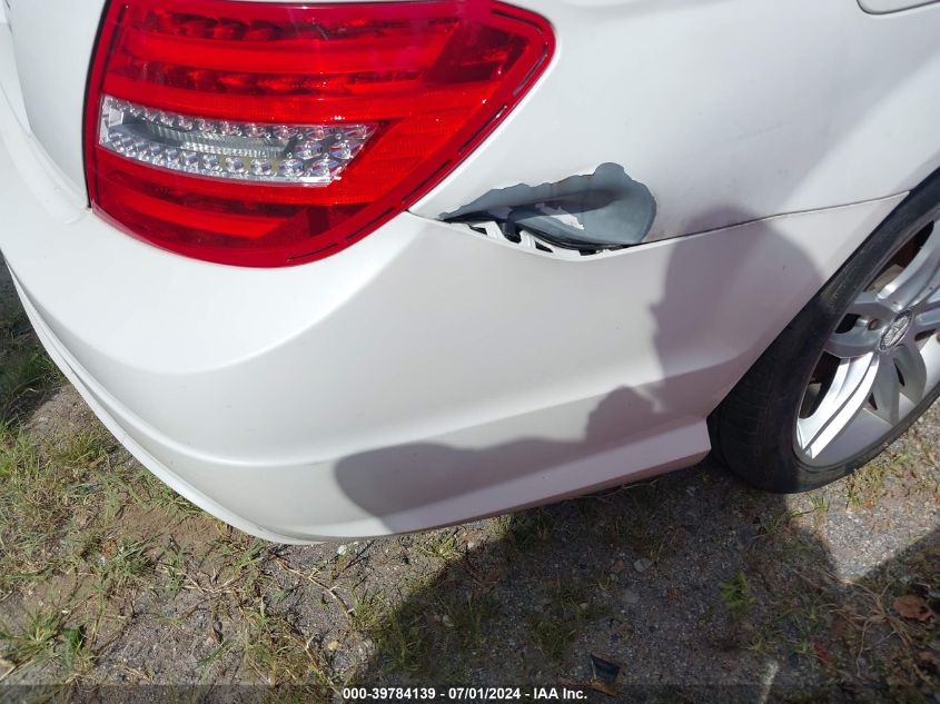 2013 Mercedes-Benz C 250 Luxury/Sport VIN: WDDGF4HB6DR244575 Lot: 39784139