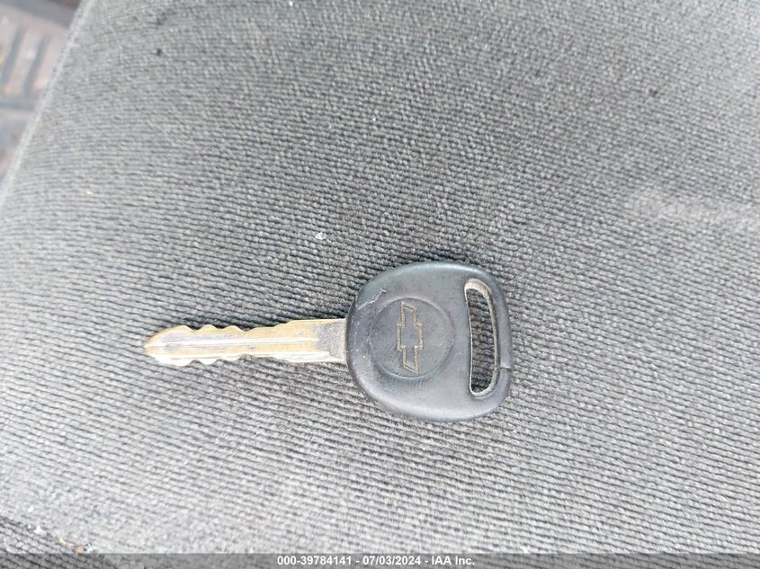 2004 Chevrolet Silverado 1500 Ls VIN: 2GCEK19V341272346 Lot: 39784141