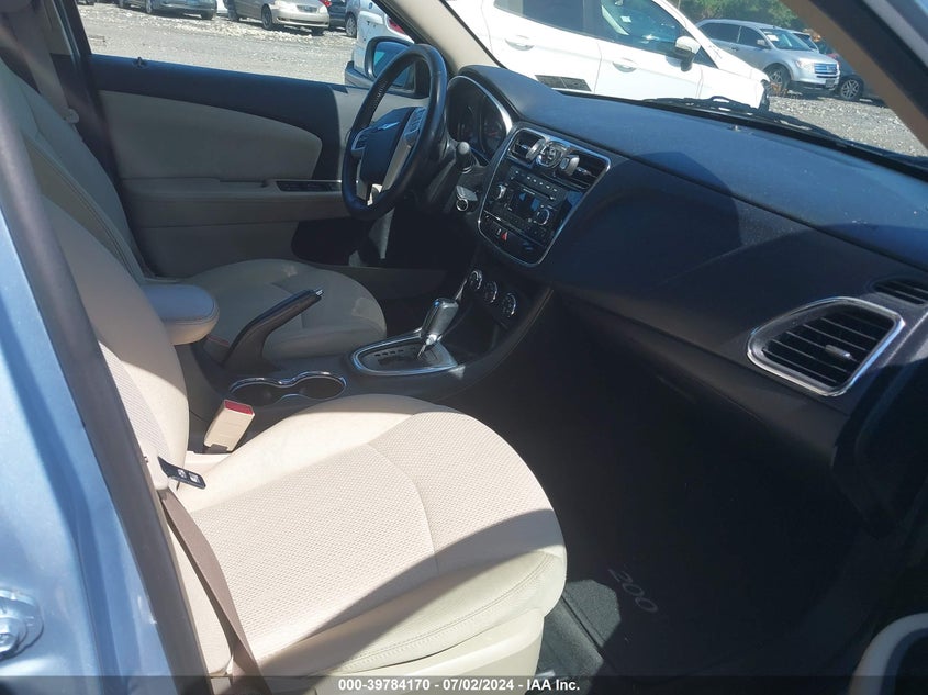 2013 CHRYSLER 200 TOURING - 1C3CCBBB3DN516316