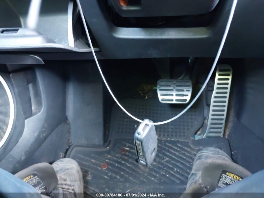 2012 Volkswagen Beetle 2.0T Turbo VIN: 3VWVA7AT5CM614156 Lot: 39784186