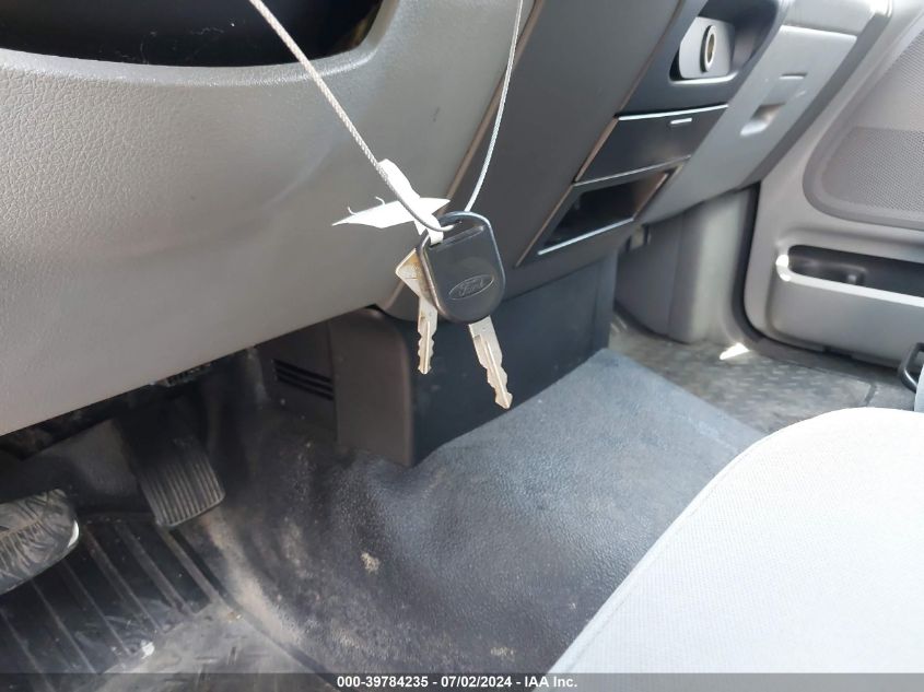 2007 Ford F-150 Stx/Xlt VIN: 1FTRF04W77KA56097 Lot: 39784235