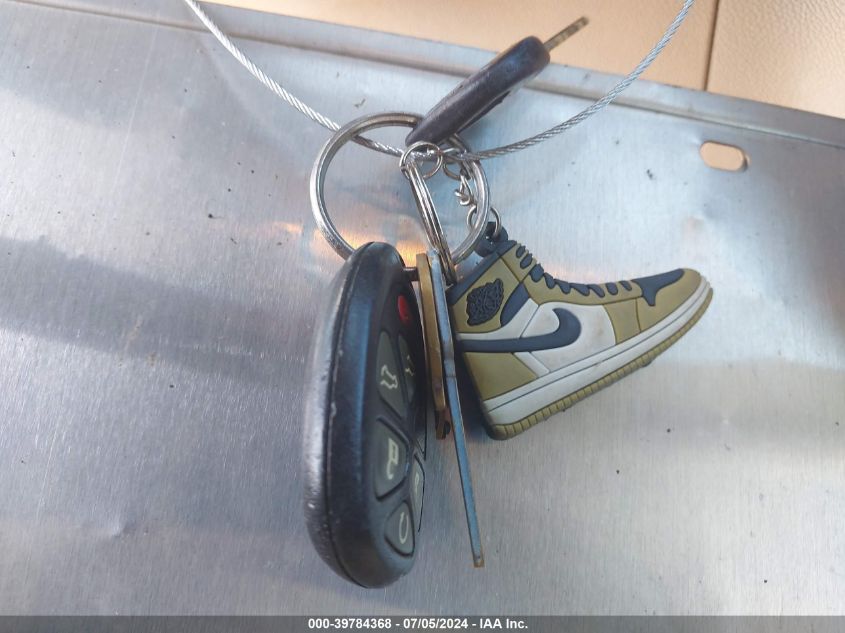 2012 Chevrolet Tahoe Lt VIN: 1GNSCBE08CR135464 Lot: 39784368