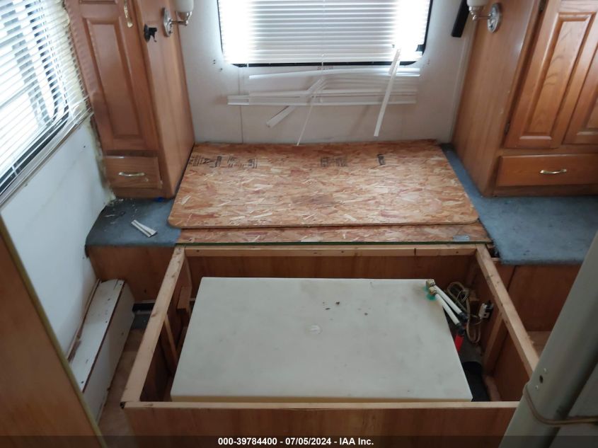 1FDXE40S9XHA23213 1999 Ford Econoline E450 Super Duty Cutwy Rv