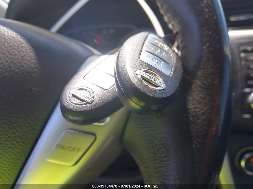 2015 Nissan Sentra Sr VIN: 3N1AB7AP8FY351260 Lot: 39784470