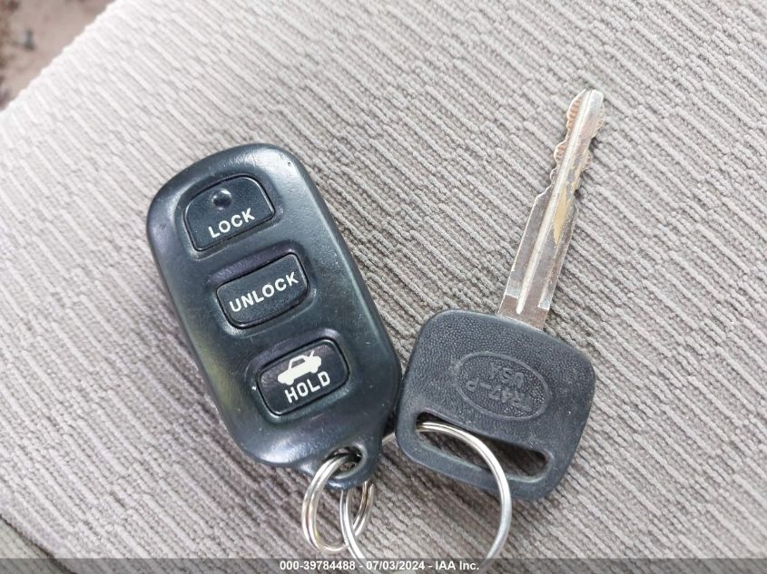 4T1BE32K05U640893 2005 Toyota Camry Le