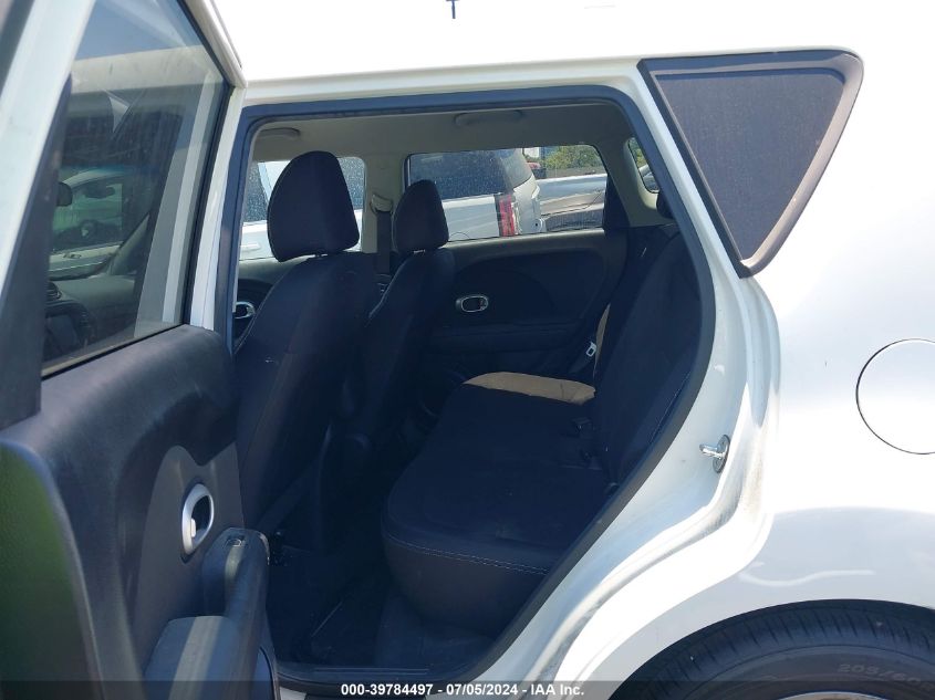 KNDJN2A25J7560218 2018 Kia Soul