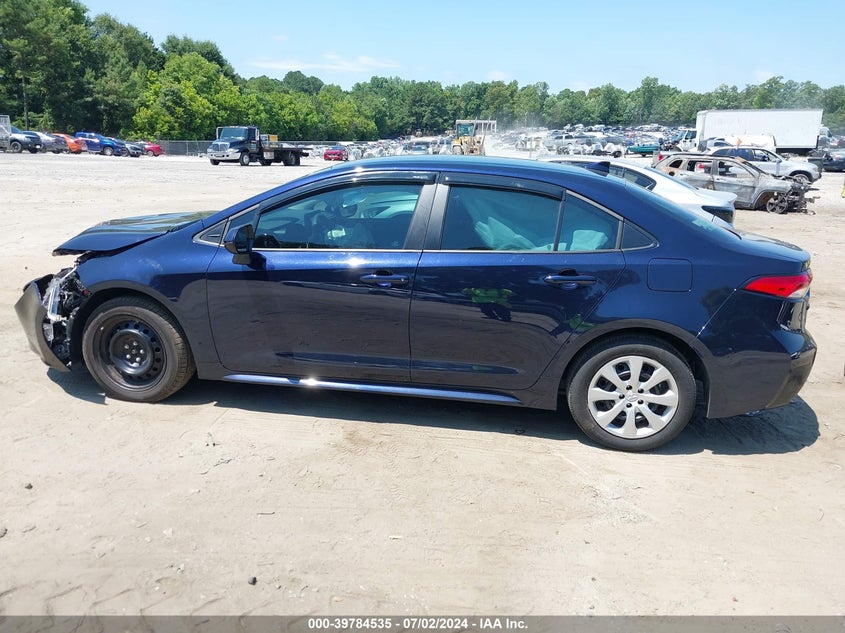 2022 TOYOTA COROLLA LE - 5YFEPMAE1NP355288