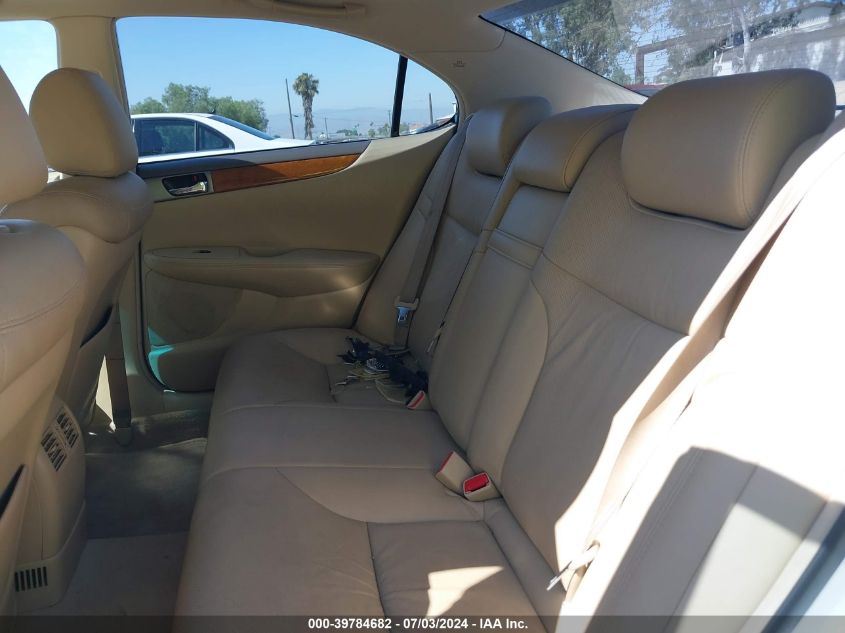 2005 Lexus Es 330 VIN: JTHBA30G255130813 Lot: 39784682