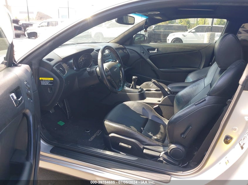 2012 Hyundai Genesis 3.8 Track VIN: KMHHU6KH7CU075025 Lot: 39784685