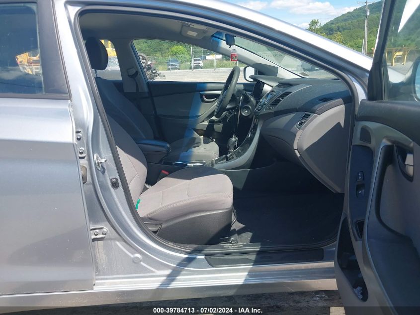2016 HYUNDAI ELANTRA SE - 5NPDH4AE0GH670009