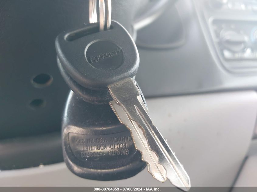 2001 Chevrolet Tahoe Lt VIN: 1GNEK13TX1R104088 Lot: 39784859