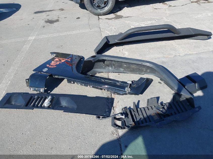 2009 Jeep Wrangler X VIN: 1J4FA24149L775039 Lot: 39785244