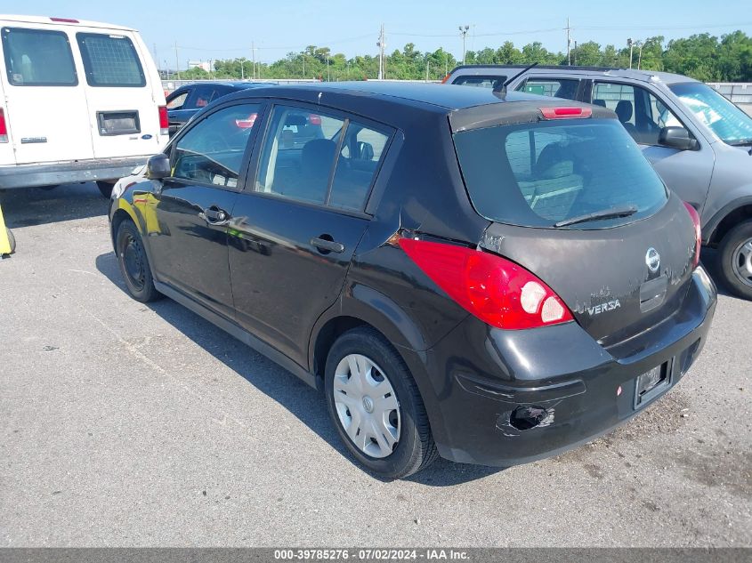 2011 Nissan Versa 1.8S VIN: 3N1BC1CPXBL402373 Lot: 39785276