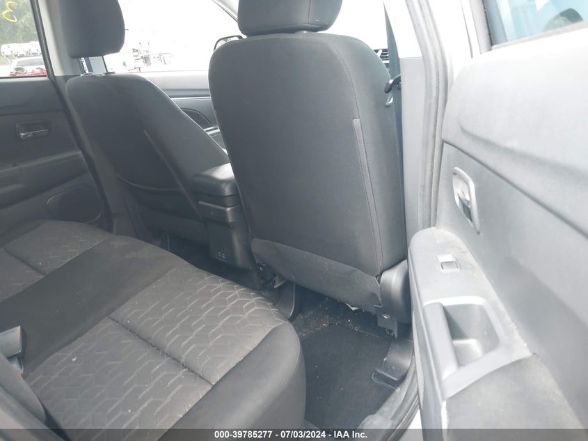 2023 Mitsubishi Outlander Sport 2.0 Le Awc VIN: JA4ARUAU3PU009825 Lot: 39785277