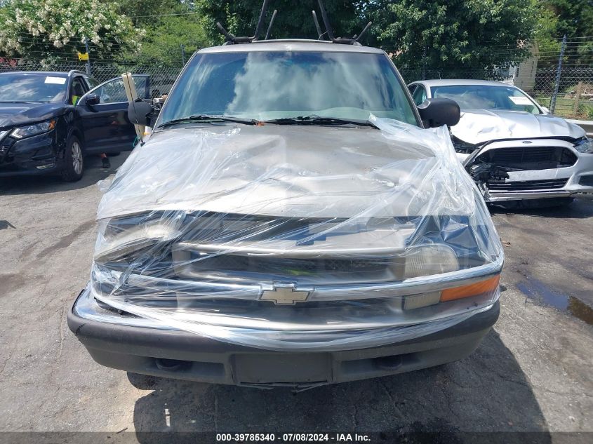 2000 Chevrolet Blazer Lt VIN: 1GNDT13W2Y2351742 Lot: 39785340