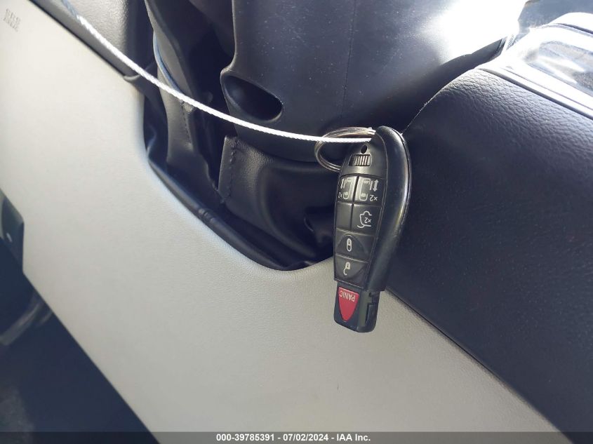 2014 Chrysler Town & Country Touring VIN: 2C4RC1BG5ER447158 Lot: 39785391