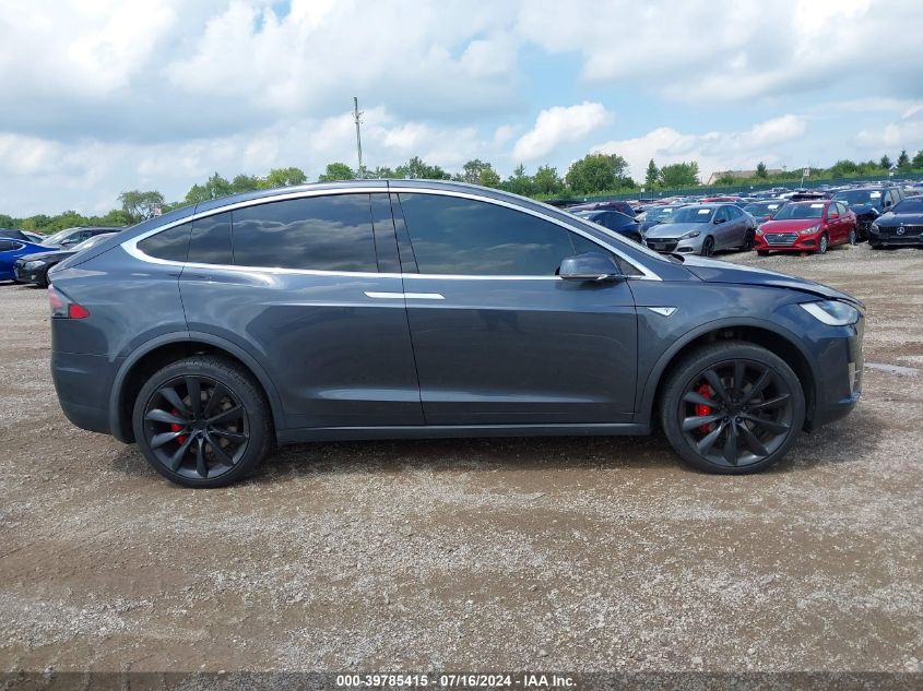 2016 Tesla Model X 60D/P100D/P90D VIN: 5YJXCAE41GFS00694 Lot: 39785415