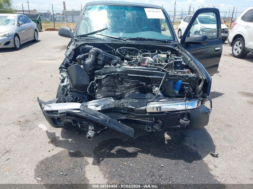 2000 Toyota Tacoma VIN: 4TANL42N4YZ652037 Lot: 39785455
