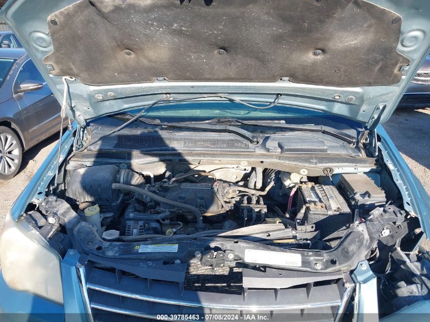 2010 Chrysler Town & Country New Lx VIN: 2A4RR2D1XAR464197 Lot: 39785463