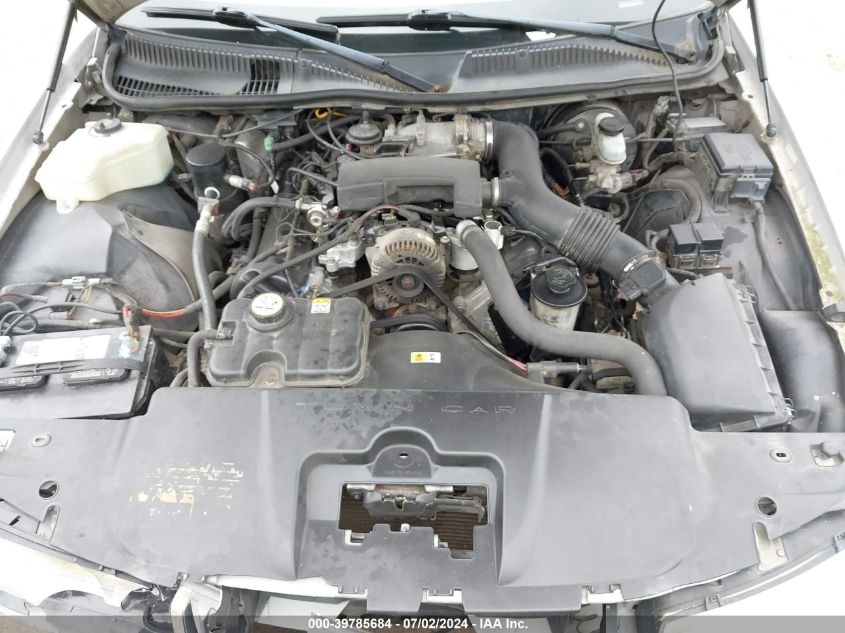 2001 Lincoln Town Car Signature VIN: 1LNHM82W71Y706498 Lot: 39785684