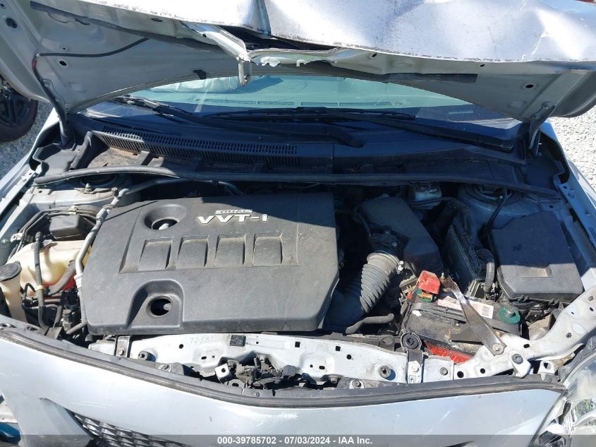 2010 Toyota Corolla Le VIN: 2T1BU4EE3AC394240 Lot: 39785702