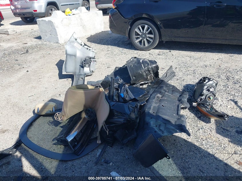 2015 TOYOTA HIGHLANDER LIMITED/LTD PLATINUM - 5TDYKRFH6FS092493