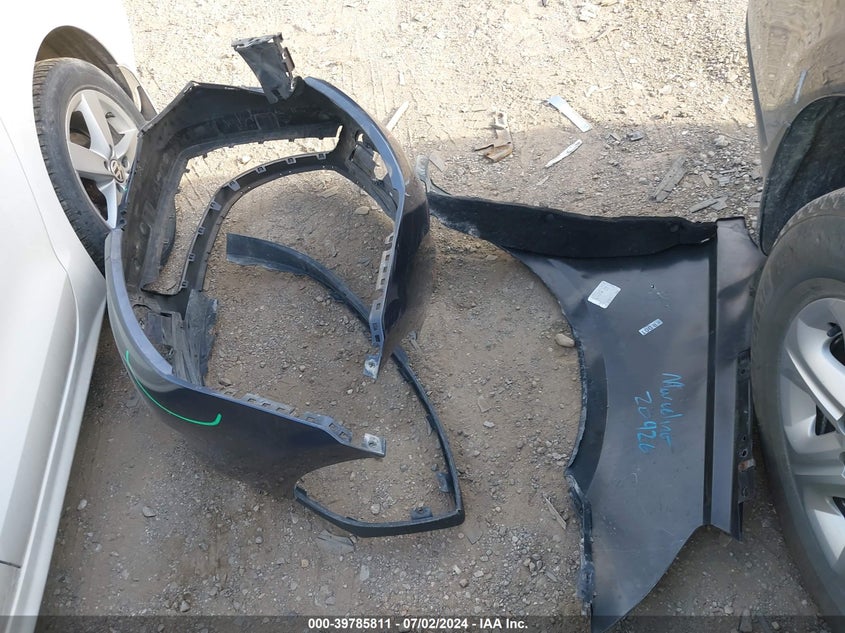 2014 Chevrolet Traverse Ls VIN: 1GNKRFED1EJ200200 Lot: 39785811