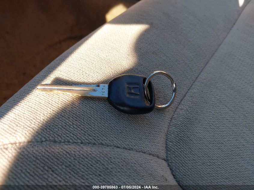 1992 Honda Accord Lx VIN: 1HGCB7656NA213234 Lot: 39785863