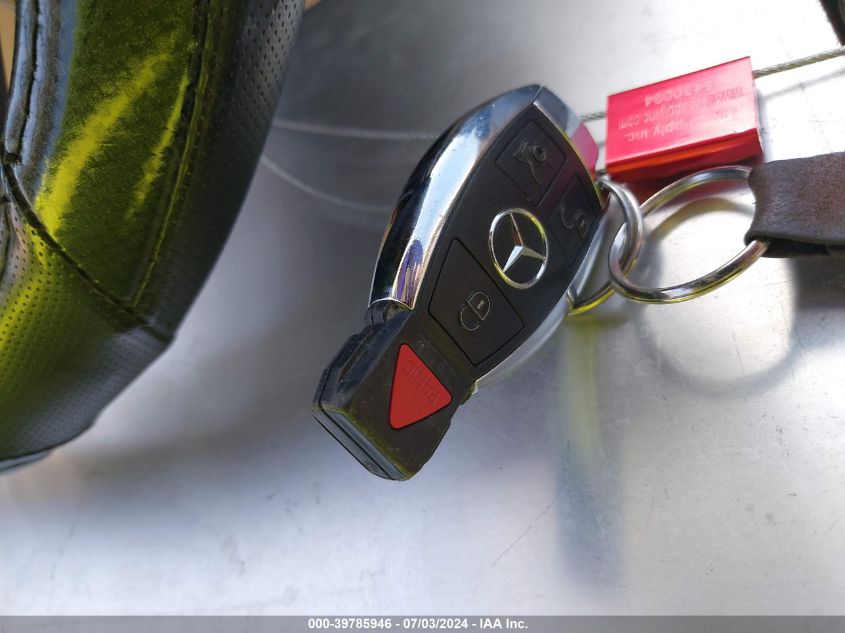 2011 Mercedes-Benz C 300 Luxury/Sport VIN: WDDGF5EB6BF633855 Lot: 39785946