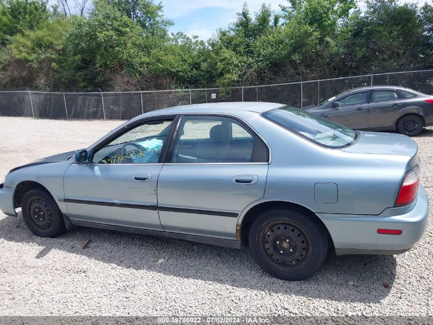 1996 Honda Accord Lx/Ex VIN: 1HGCD5637TA252859 Lot: 39786022