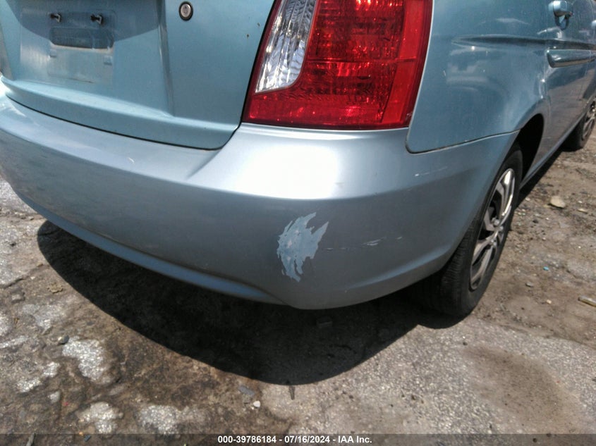 2010 Hyundai Accent Gls VIN: KMHCN4AC0AU423584 Lot: 39786184