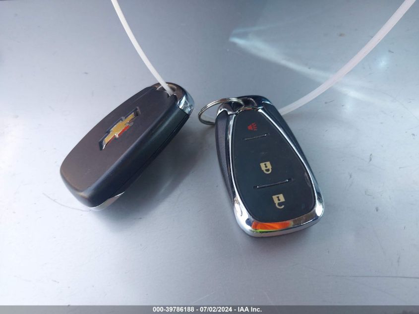 2018 Chevrolet Equinox Lt VIN: 2GNAXKEX2J6215767 Lot: 39786188