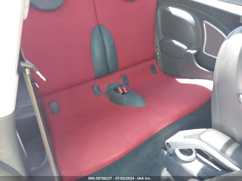 2006 Mini Cooper S S VIN: WMWRE33566TN27627 Lot: 39786237