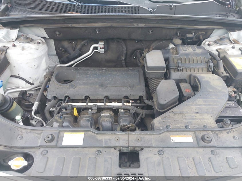 2011 Kia Sorento Lx VIN: 5XYKT3A11BG045521 Lot: 39786339