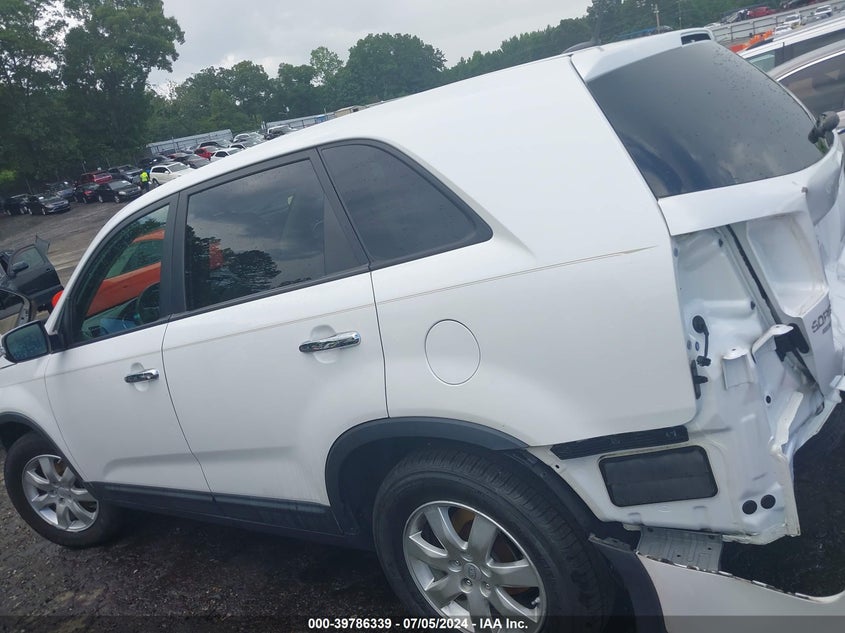 2011 Kia Sorento Lx VIN: 5XYKT3A11BG045521 Lot: 39786339