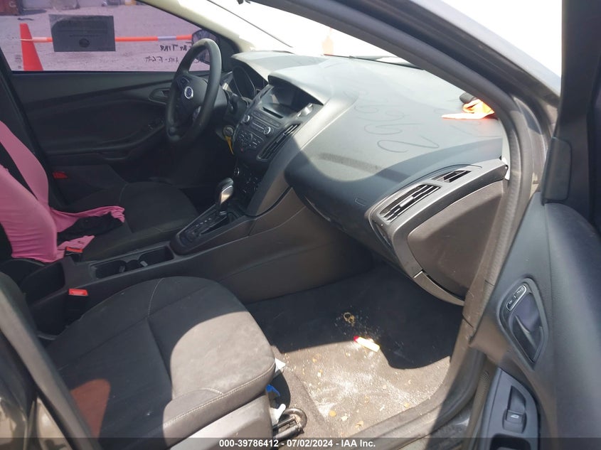 VIN 1FADP3E28HL346578 2017 FORD FOCUS S