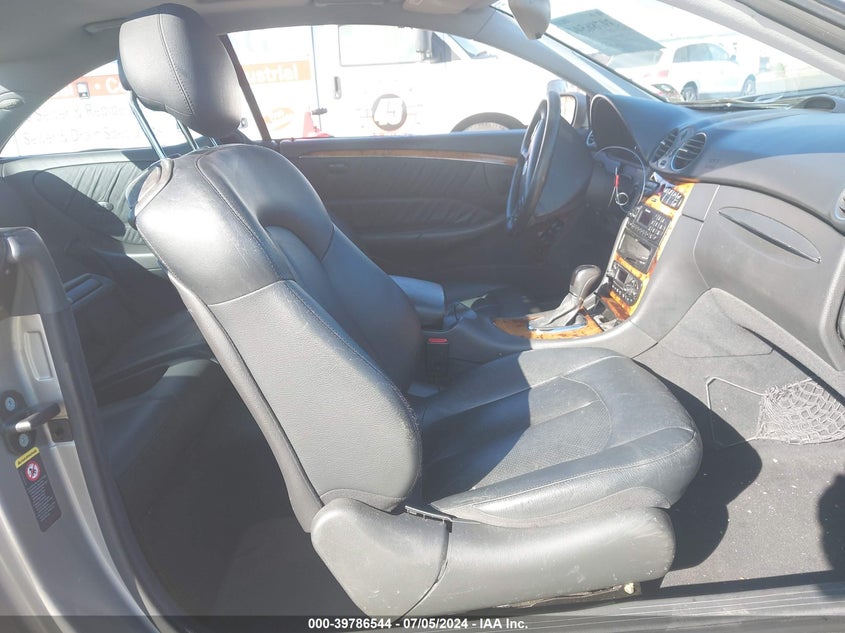 2003 Mercedes-Benz Clk 500 VIN: WDBTJ75J23F025891 Lot: 39786544