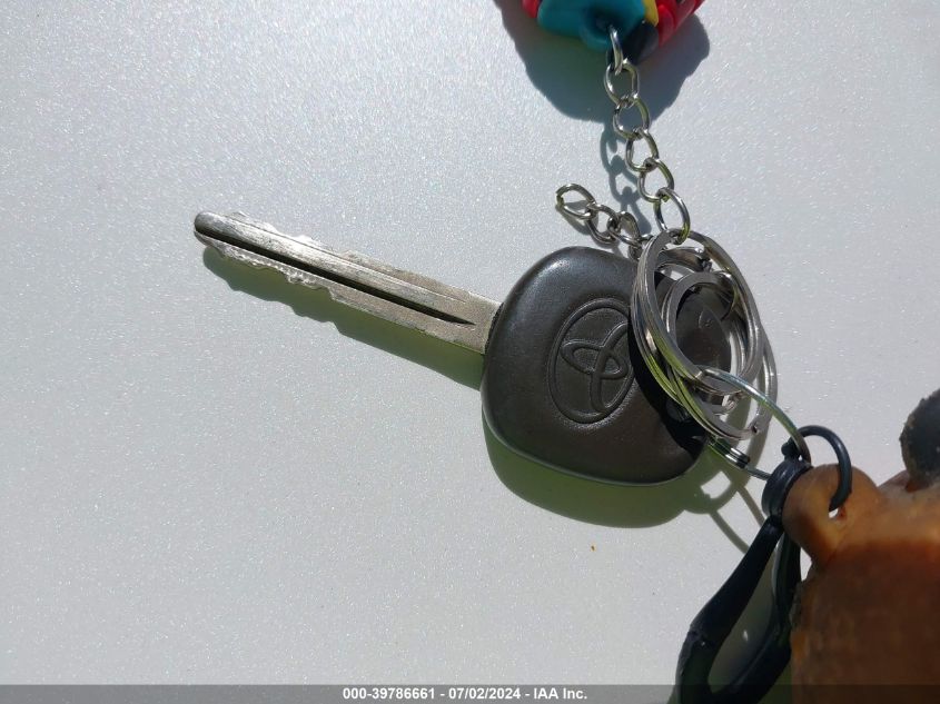 2003 Toyota Camry Xle VIN: 4T1BE30K03U768292 Lot: 39786661