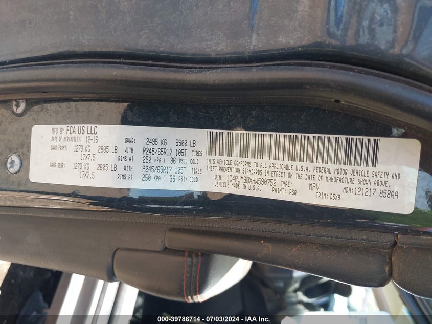 VIN 1C4PJMBBXHW590752 2017 JEEP CHEROKEE TRAILHAWK