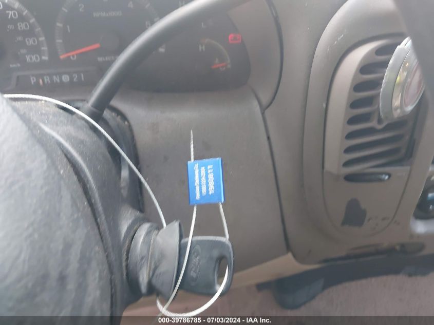 1999 Ford F150 VIN: 2FTZX0728XCA36239 Lot: 39786785