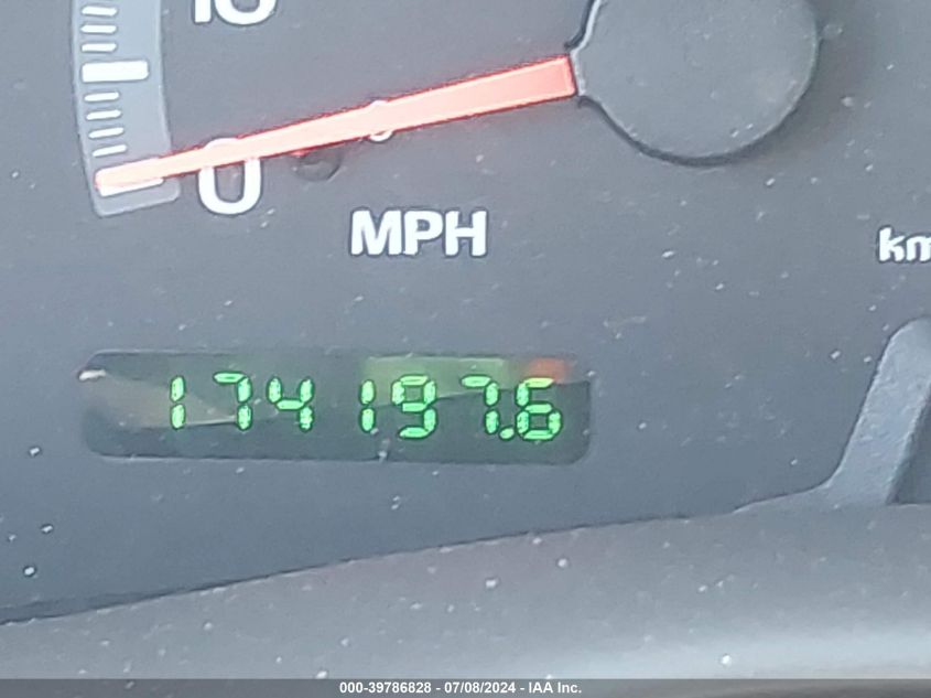 2002 Ford F-150 Lariat/Xlt VIN: 1FTRW08L92KE35031 Lot: 39786828