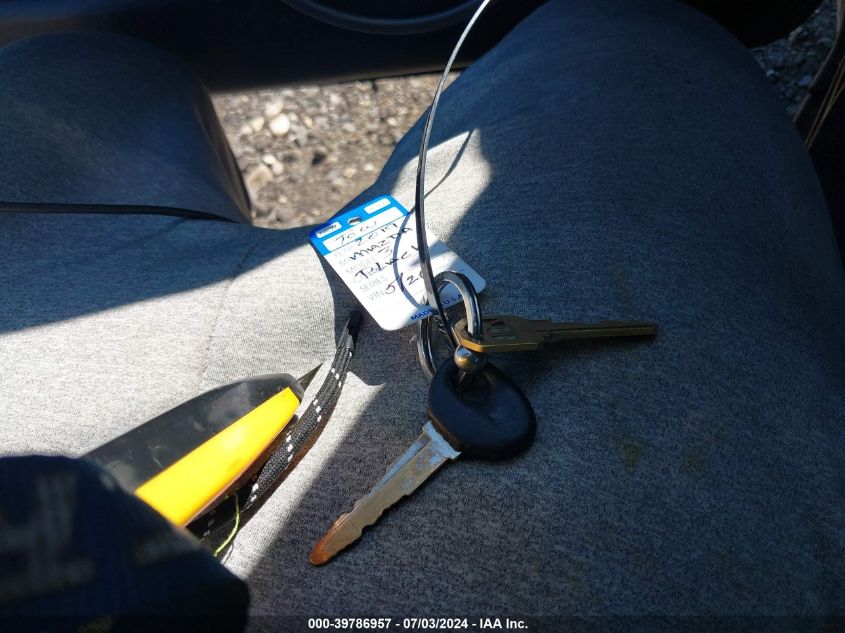 2006 Mazda 3 S VIN: JM1BK324061481987 Lot: 39786957