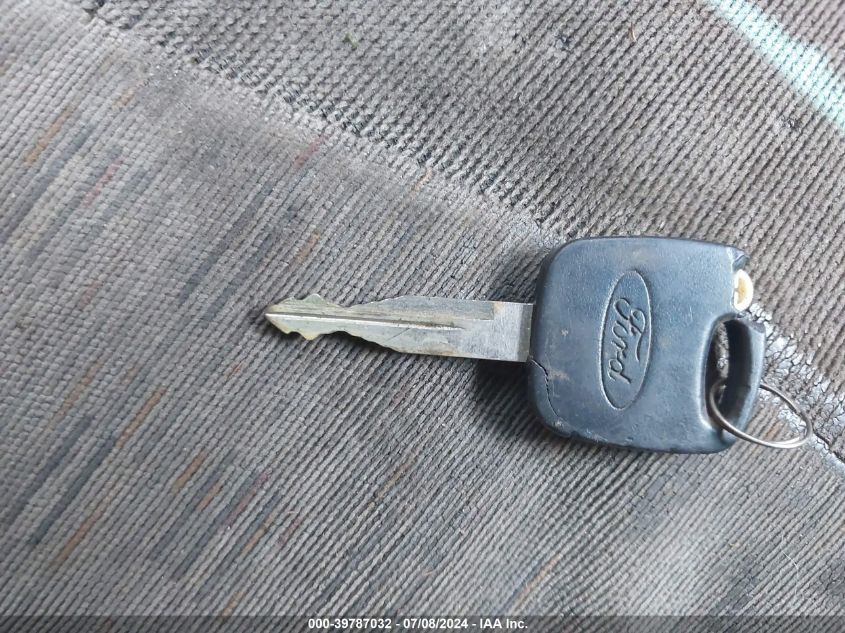 2000 Ford Excursion Limited VIN: 1FMNU43S1YED78269 Lot: 39787032