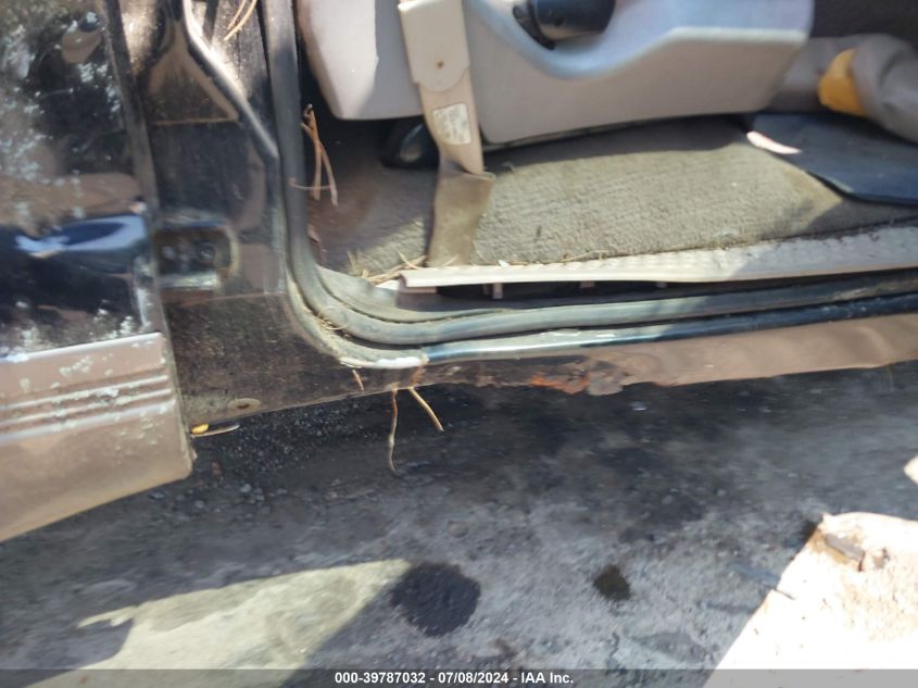 2000 Ford Excursion Limited VIN: 1FMNU43S1YED78269 Lot: 39787032