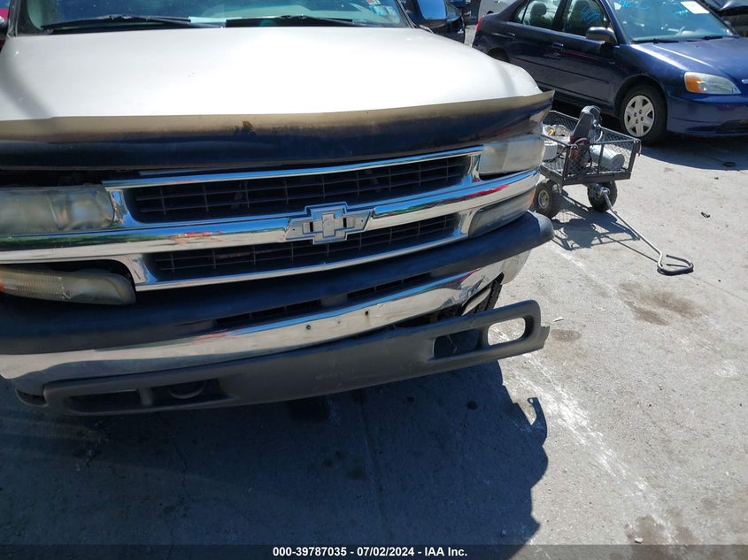 2001 Chevrolet Silverado 1500 Ls VIN: 1GCEK14V71Z242244 Lot: 39787035