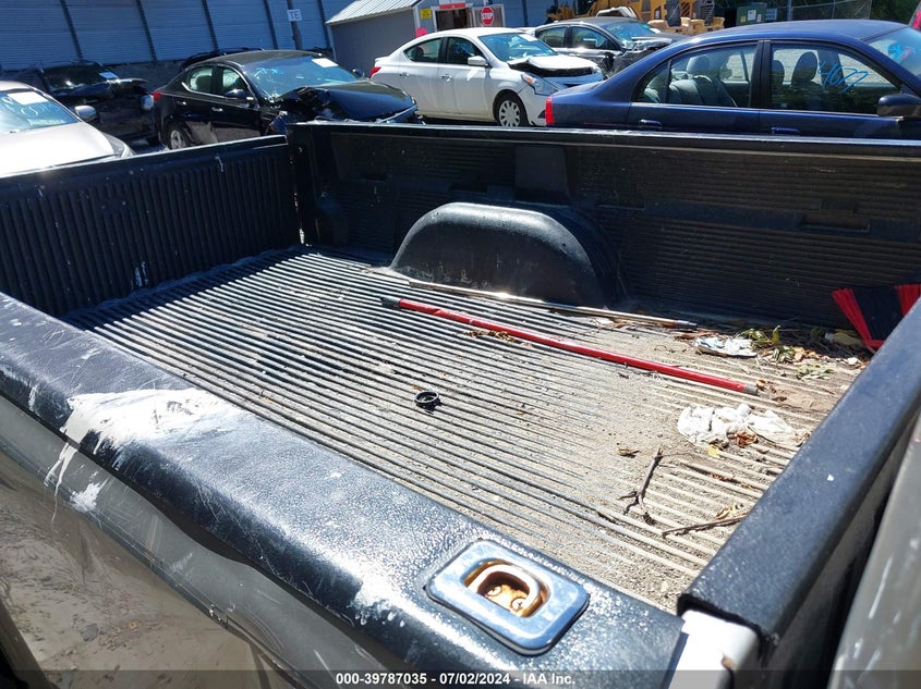 2001 Chevrolet Silverado 1500 Ls VIN: 1GCEK14V71Z242244 Lot: 39787035