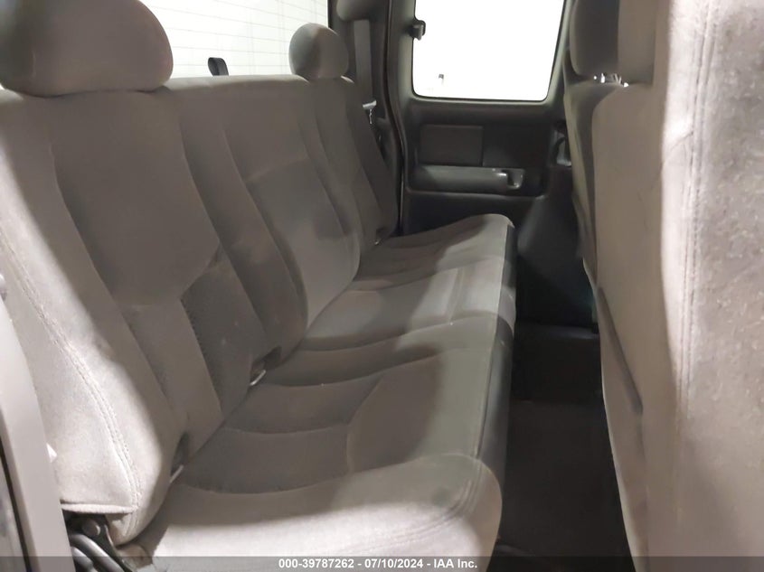 2005 Chevrolet Silverado 1500 Ls VIN: 2GCEC19V051199547 Lot: 39787262